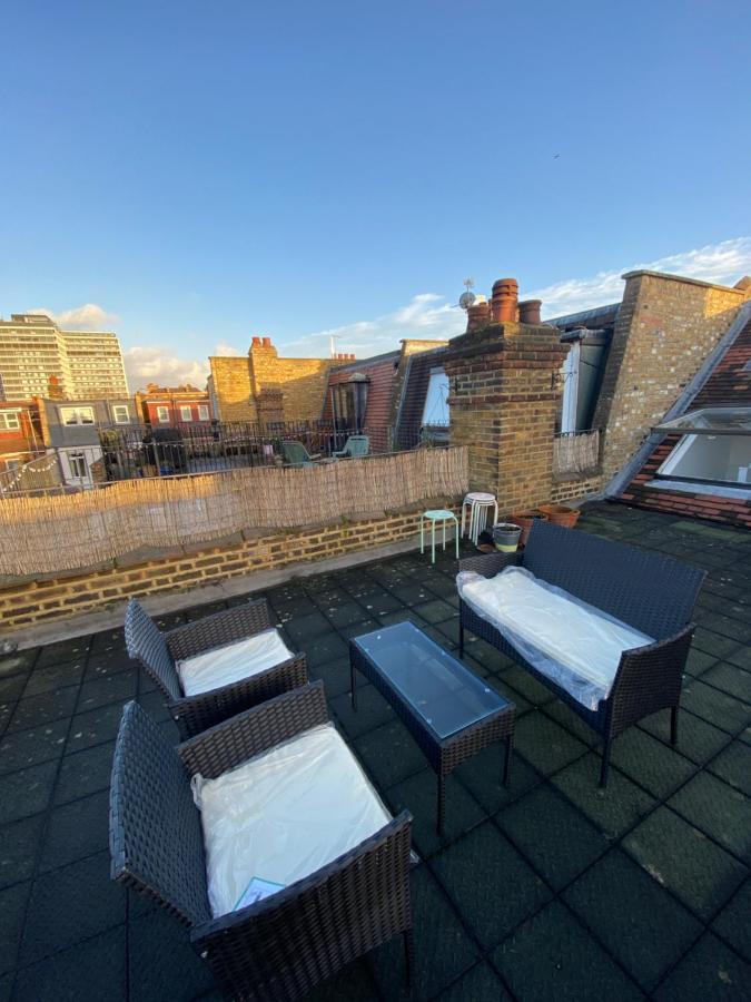 Lovely 3 Bedroom Maisonette With Private Roof Terrace In Hammersmith London Exterior foto