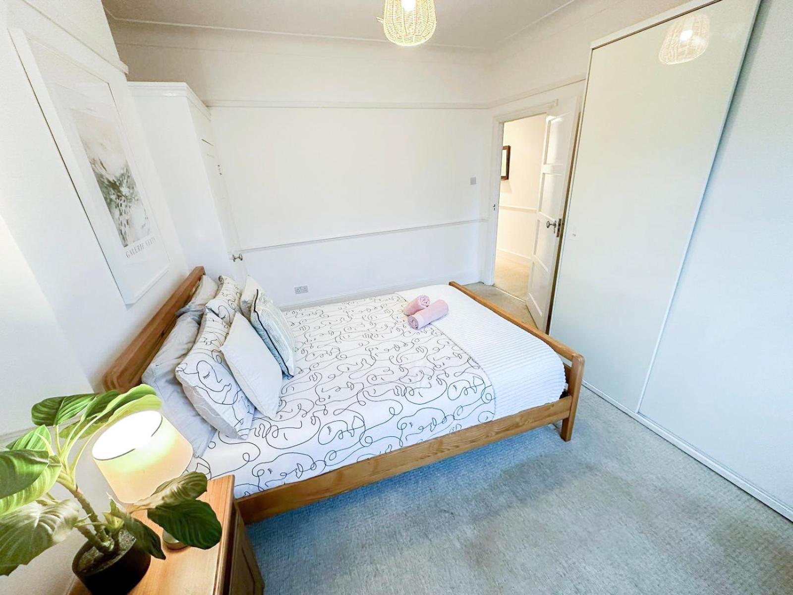 Lovely 3 Bedroom Maisonette With Private Roof Terrace In Hammersmith London Exterior foto
