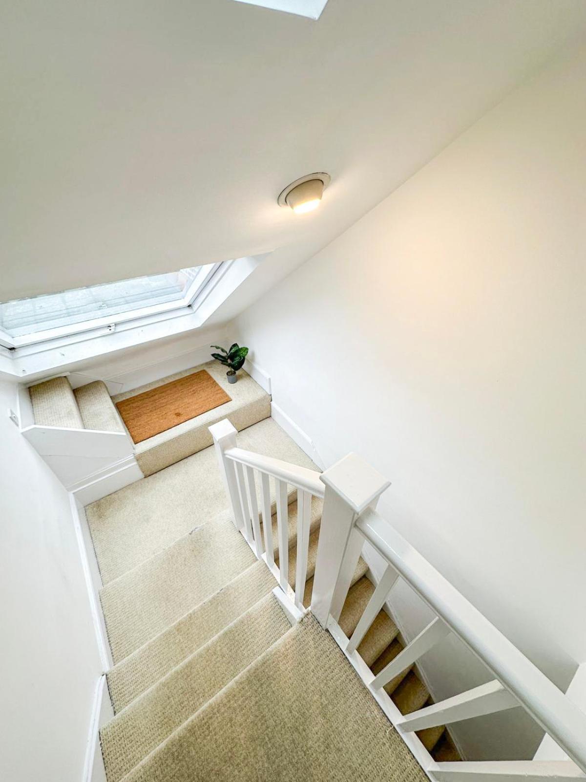 Lovely 3 Bedroom Maisonette With Private Roof Terrace In Hammersmith London Exterior foto