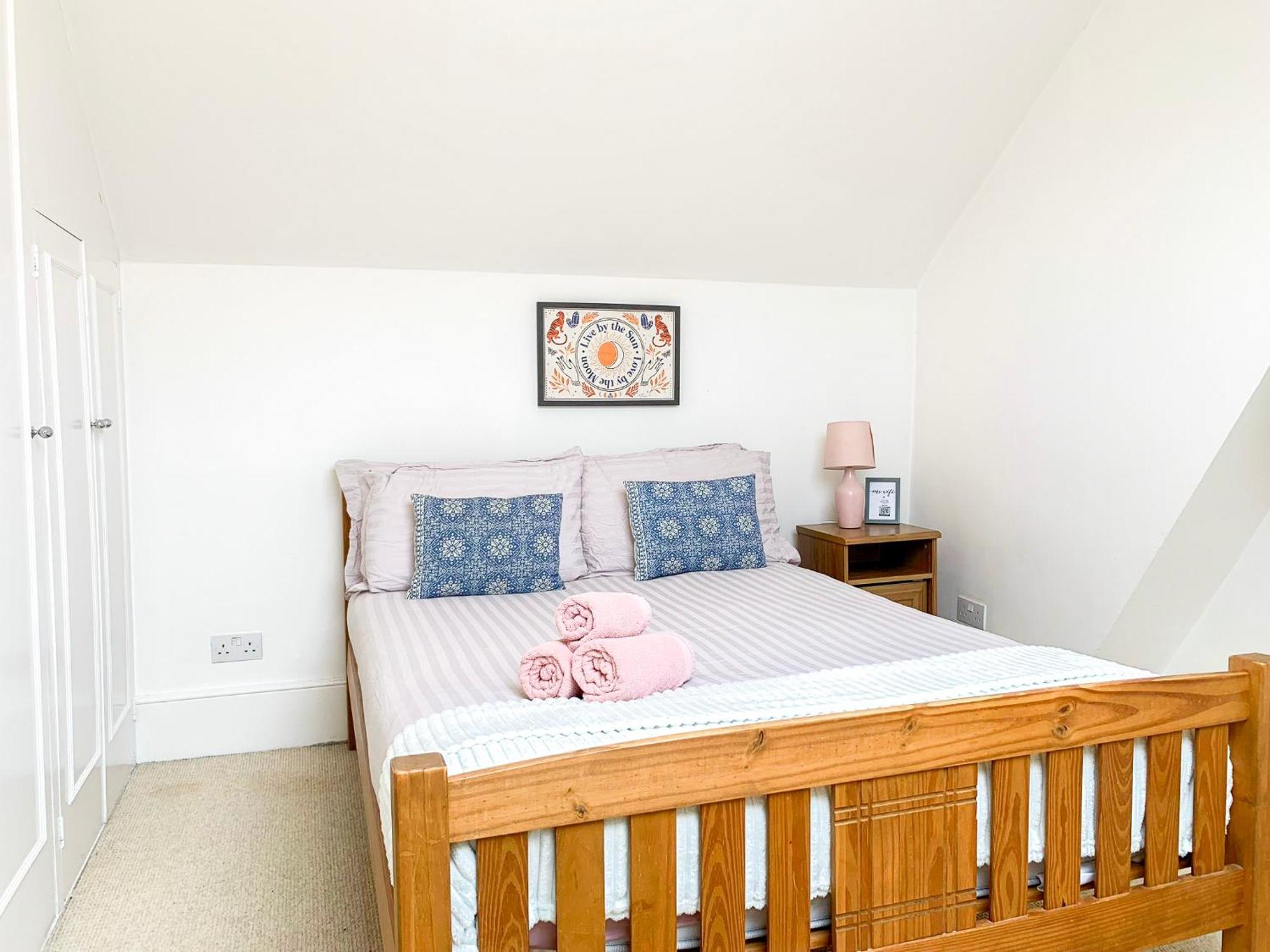 Lovely 3 Bedroom Maisonette With Private Roof Terrace In Hammersmith London Exterior foto